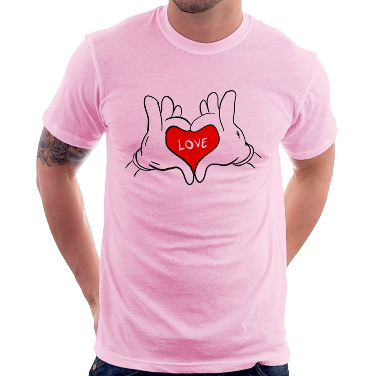 Camiseta Love Hands  - Rosa Bebê