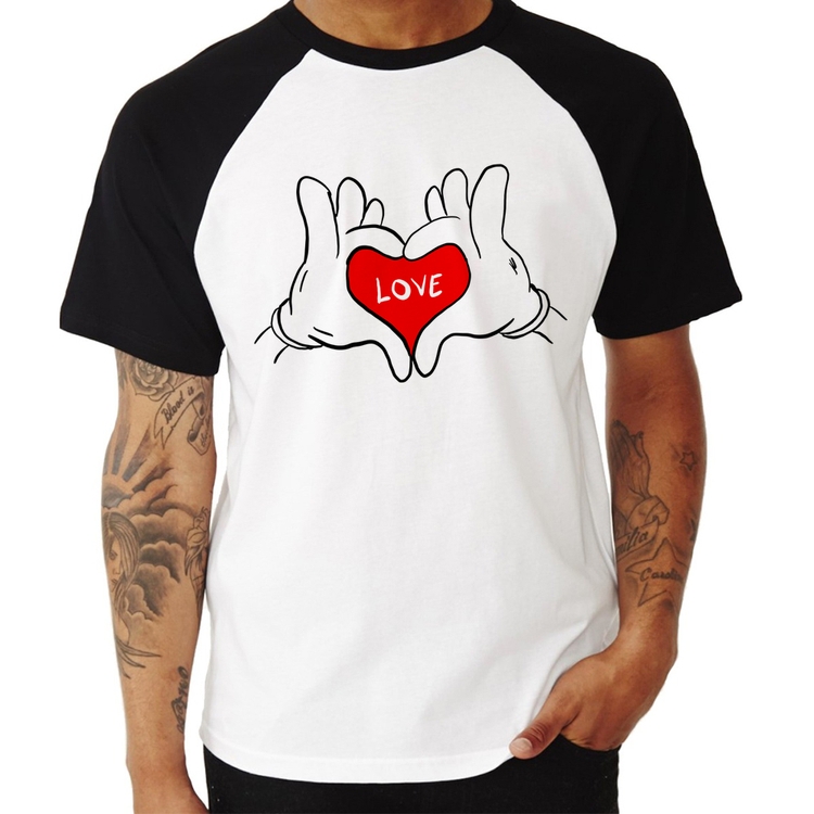 Camiseta Raglan Love Hands 