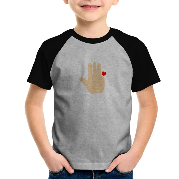 Camiseta Raglan Infantil Mão Lula Coração Dedos 2026 PT 13 - Cinza/Preto