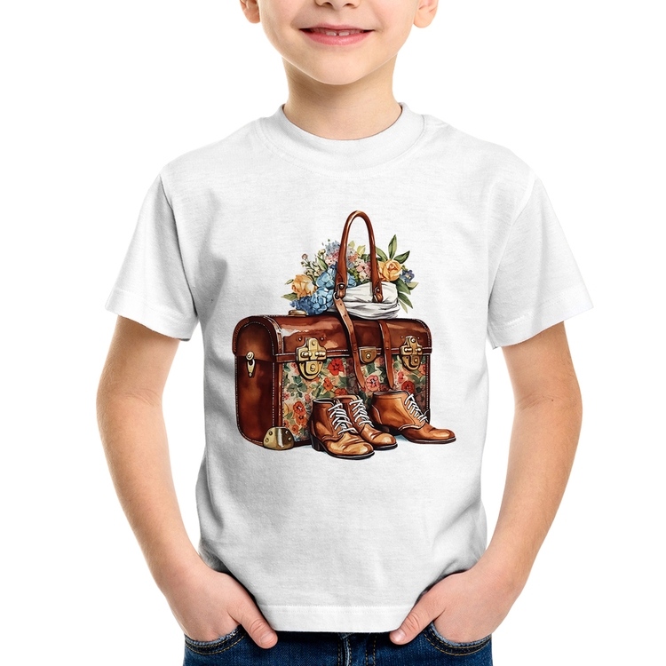 Camiseta Infantil Mala e Botas Retrô Flores