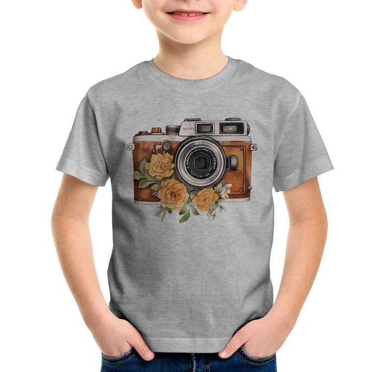 Camiseta Infantil Máquina Fotográfica Vintage e Flores - Cinza