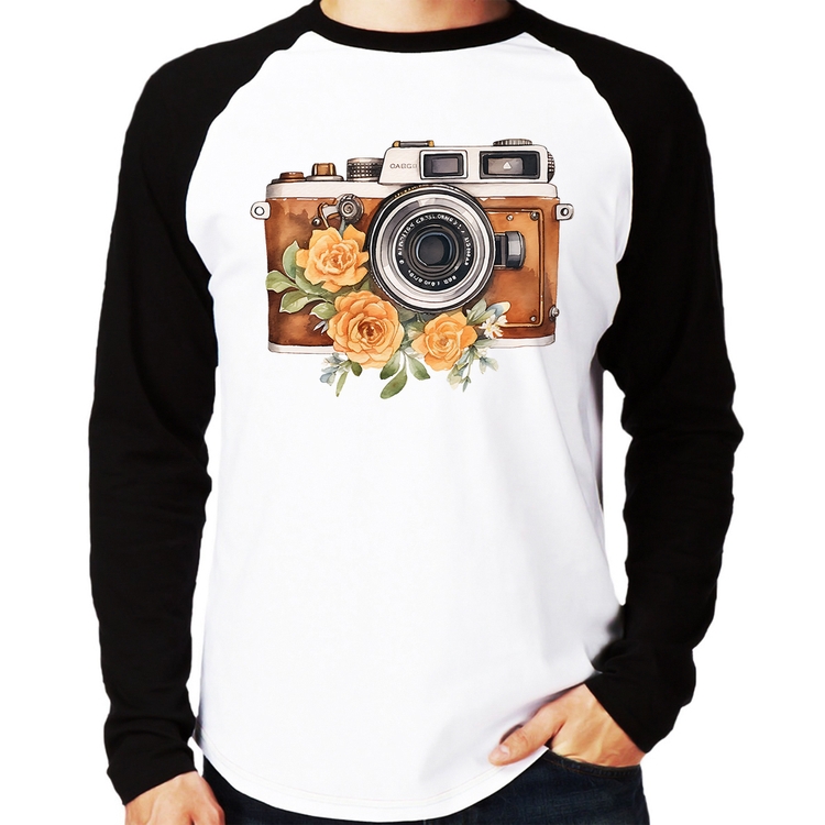 Camiseta Raglan Máquina Fotográfica Vintage e Flores Manga Longa