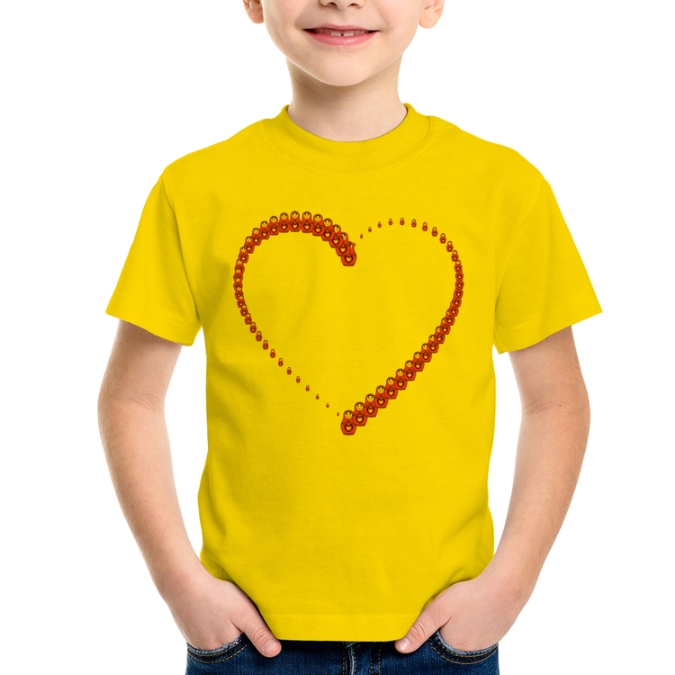 Camiseta Infantil Matrioska Coração - Amarela