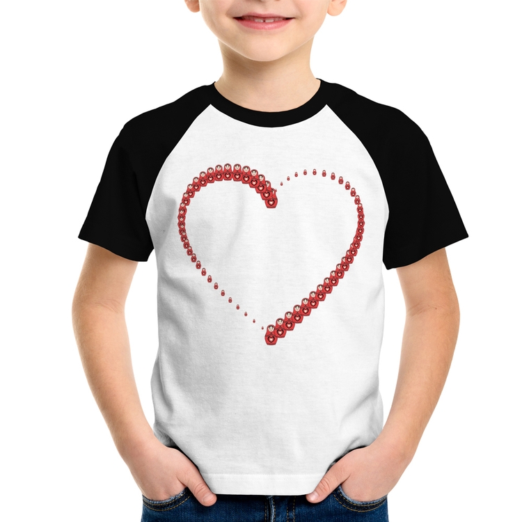 Camiseta Raglan Infantil Matrioska Coração