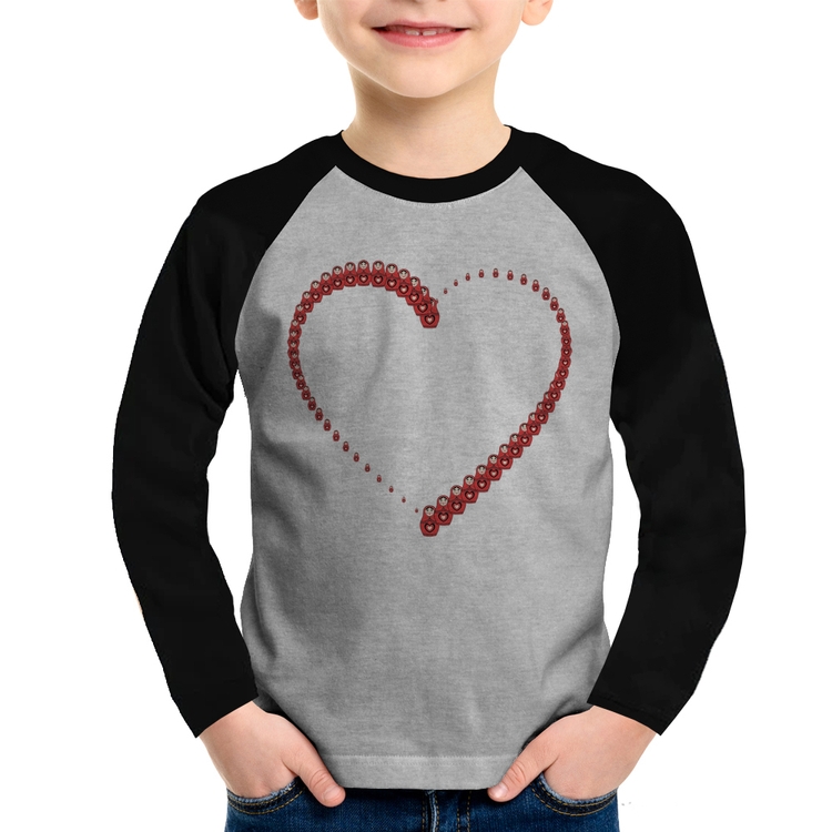 Camiseta Raglan Infantil Matrioska Coração Manga Longa - Cinza/Preto