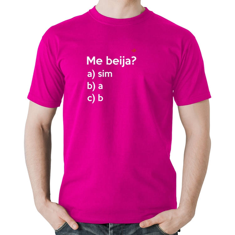 Camiseta Algodão Me beija? - Rosa