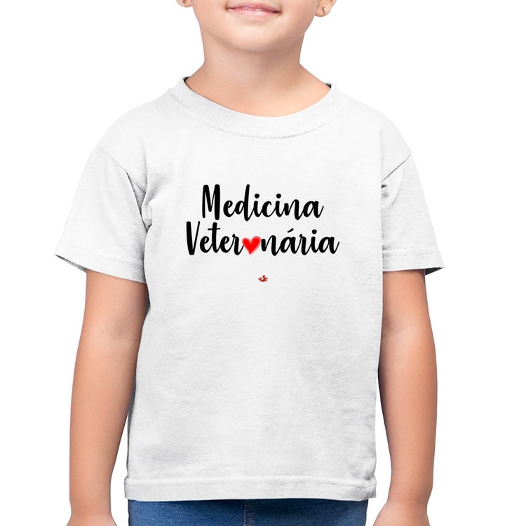 Camiseta Algodão Infantil Medicina Veterinária por amor - Branca