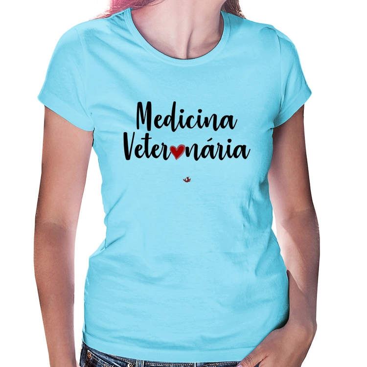 Baby Look Medicina Veterinária por amor - Azul Bebê
