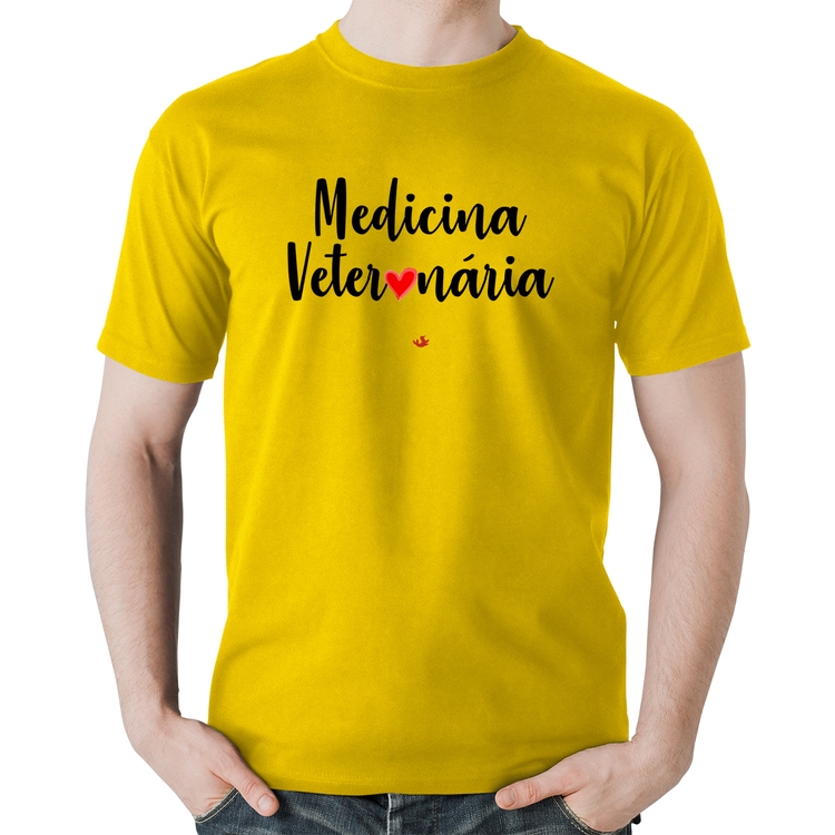 Camiseta Algodão Medicina Veterinária por amor - Amarela