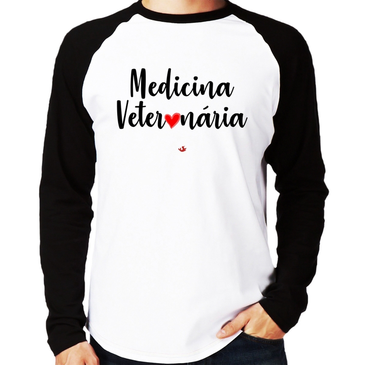 Camiseta Raglan Medicina Veterinária por amor Manga Longa