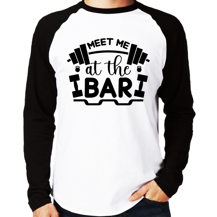 Camiseta Raglan Meet Me At The Bar Manga Longa