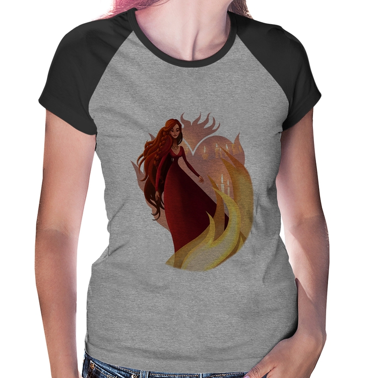 Baby Look Raglan Melisandre Art - Cinza/Preto
