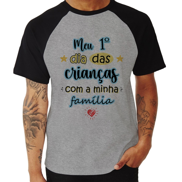 Camiseta Raglan Meu primeiro dia das crianças (azul) - Cinza/Preto