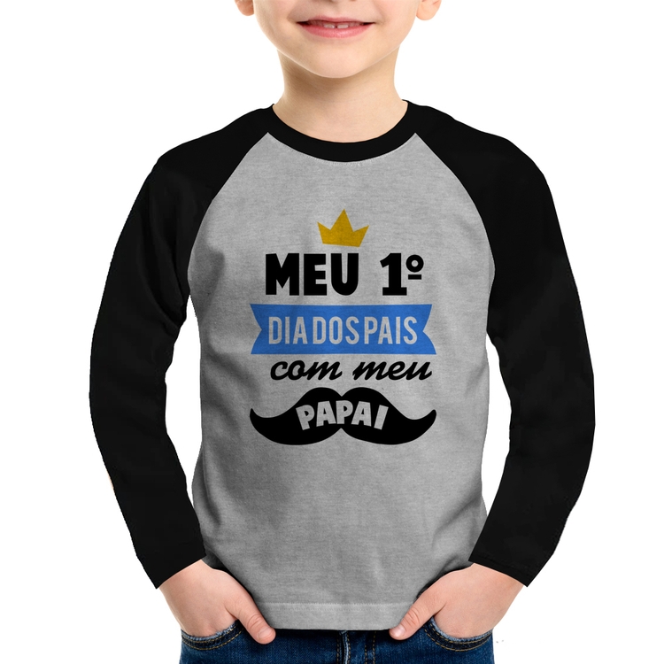 Camiseta Raglan Infantil Meu primeiro dia dos pais com meu papai Manga Longa - Cinza/Preto