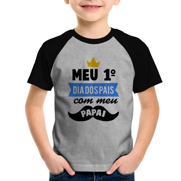 Camiseta Raglan Infantil Meu primeiro dia dos pais com meu papai - Cinza/Preto