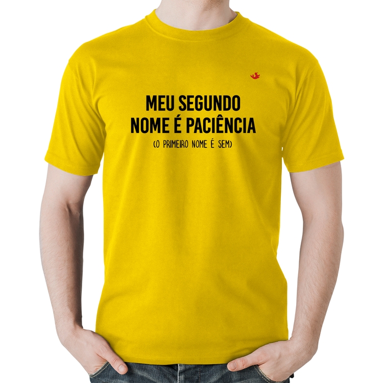 Camiseta Algodão Meu segundo nome é paciência - Amarela