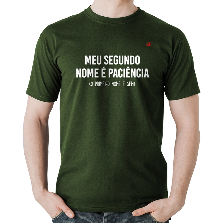 Camiseta Algodão Meu segundo nome é paciência - Musgo