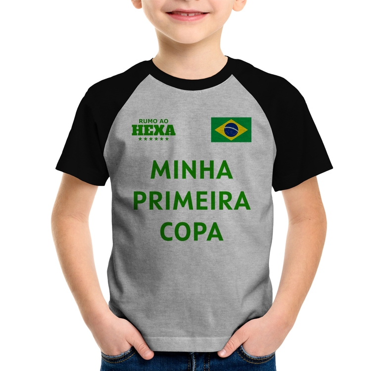 Camiseta Raglan Infantil Minha Primeira Copa do Mundo - Cinza/Preto