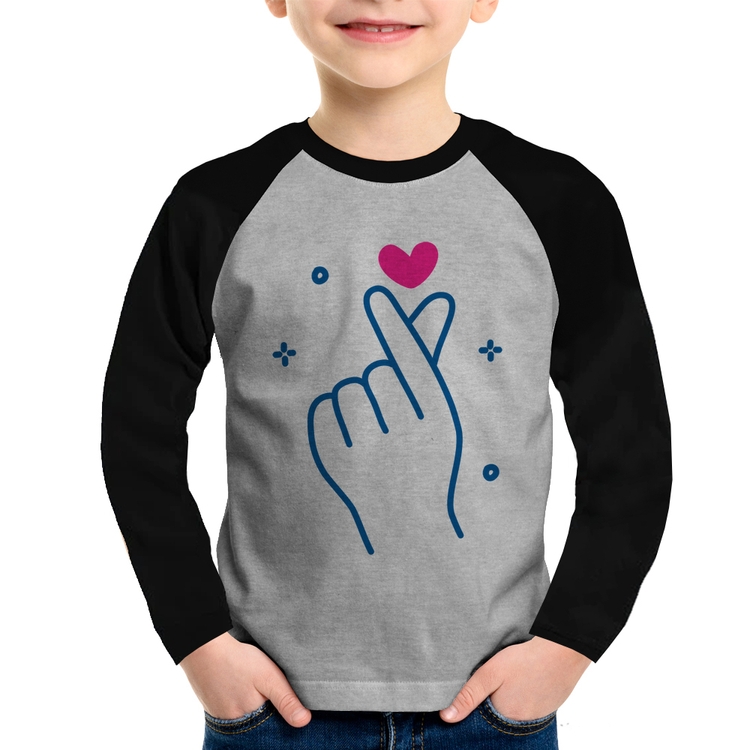 Camiseta Raglan Infantil Mini coração coreano Manga Longa - Cinza/Preto