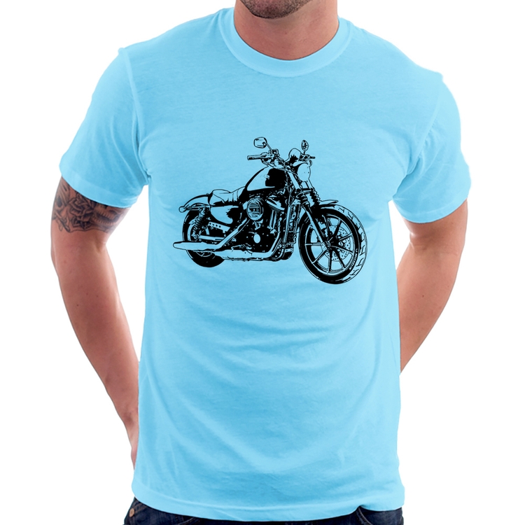 Camiseta Moto Sportster XL 883 Iron Art - Azul Bebê