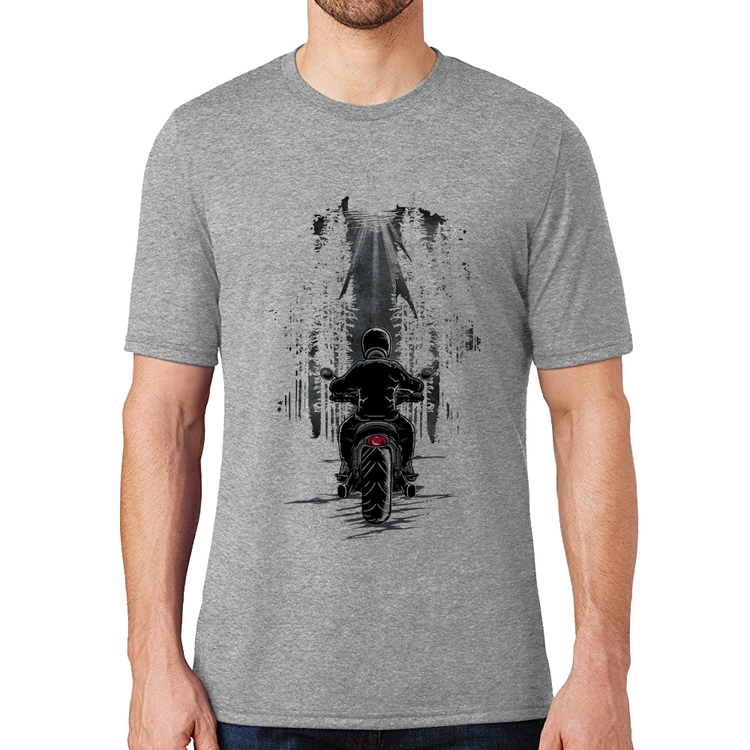 Camiseta Motociclista na floresta - Cinza