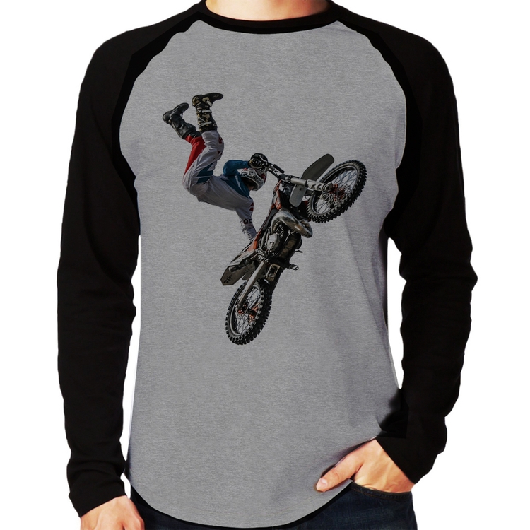 Camiseta Raglan Motocross Freestyle Trick Manga Longa - Cinza/Preto