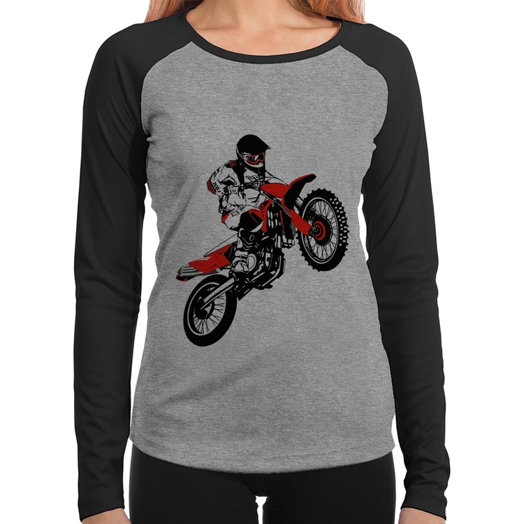 Baby Look Raglan Motocross Jump Vermelha Manga Longa - Cinza/Preto