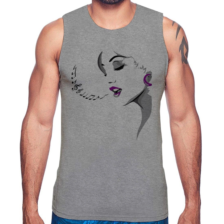 Regata Mulher Cantando - Cinza