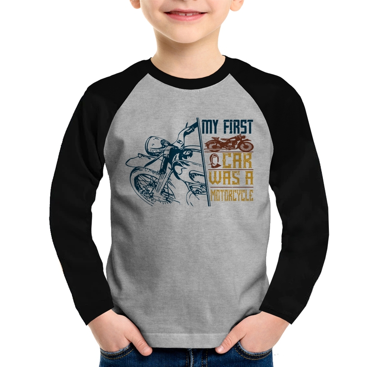 Camiseta Raglan Infantil My First Car Was A Motorcycle Manga Longa - Cinza/Preto