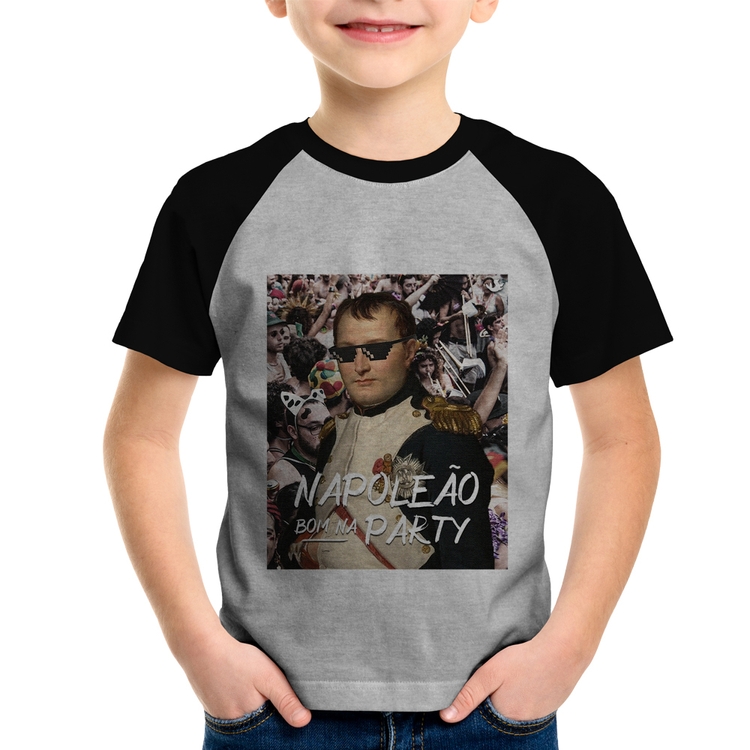 Camiseta Raglan Infantil Napoleão bom na party - Cinza/Preto