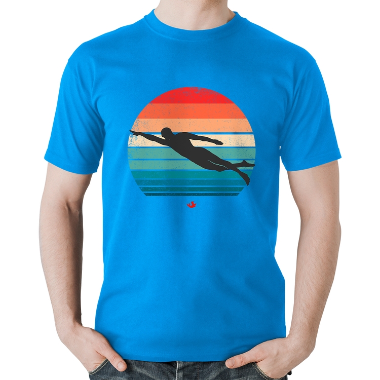 Camiseta Algodão Nadador Vintage Sunset - Azul