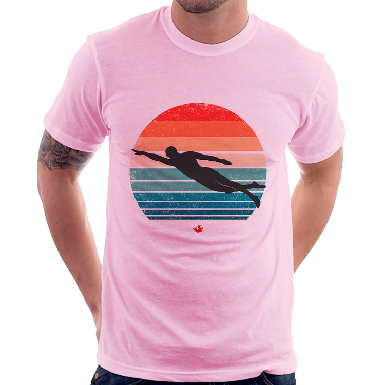 Camiseta Nadador Vintage Sunset - Rosa Bebê