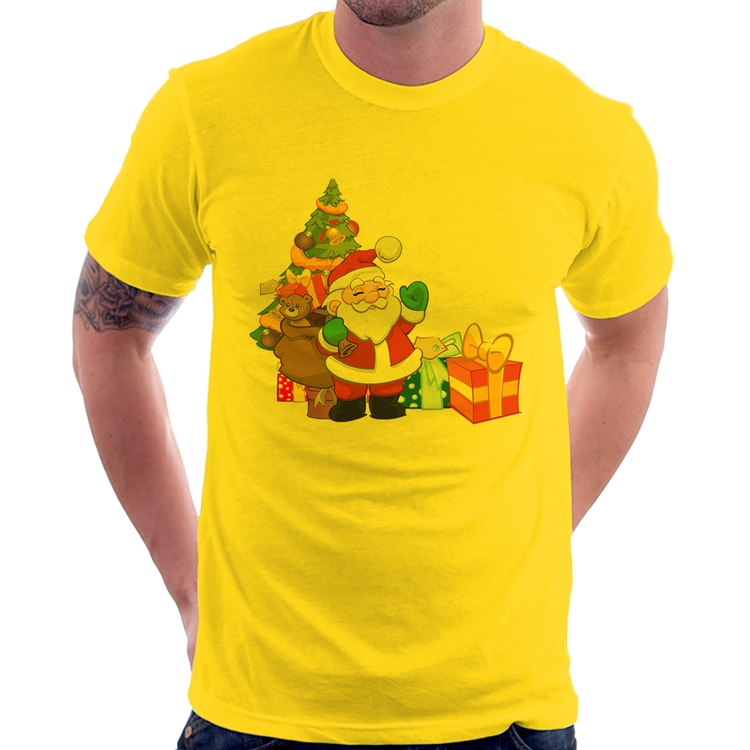 Camiseta Natal Papai Noel - Amarela