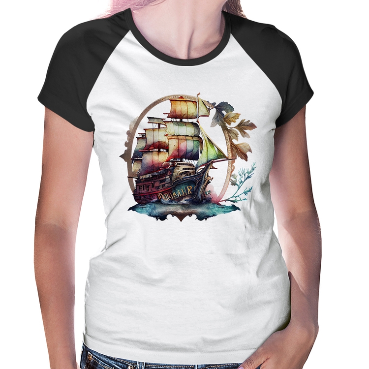 Baby Look Raglan Navio e Flores