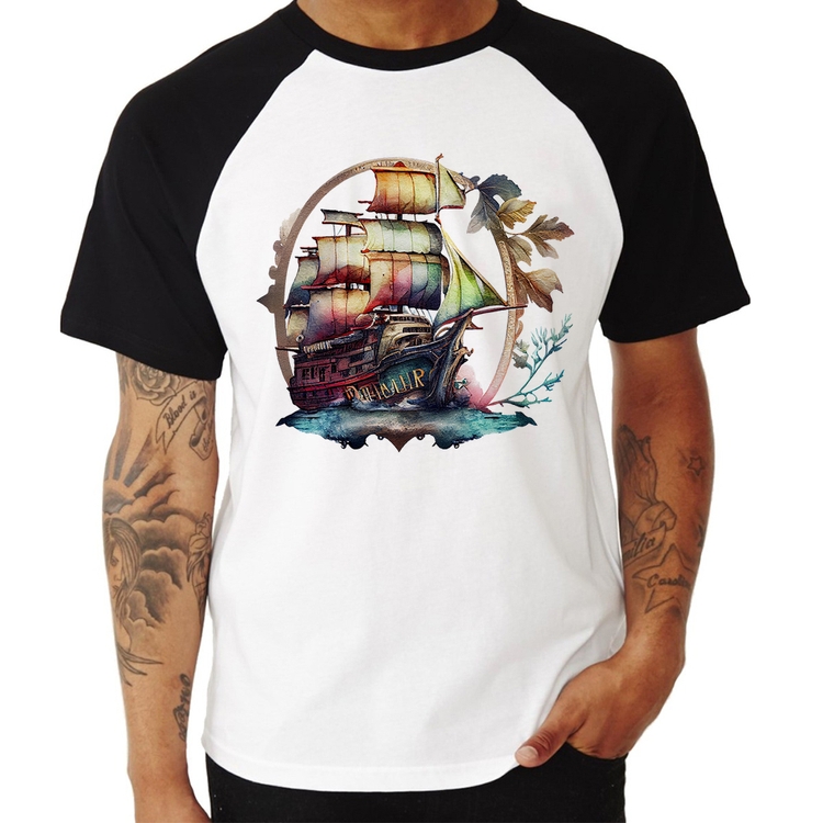Camiseta Raglan Navio e Flores