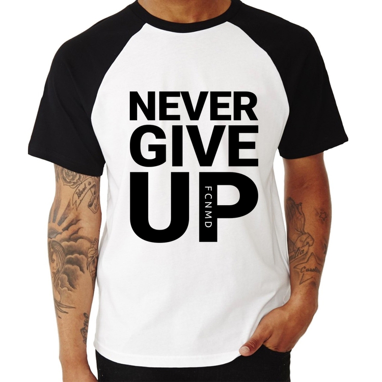 Camiseta Raglan Never give up