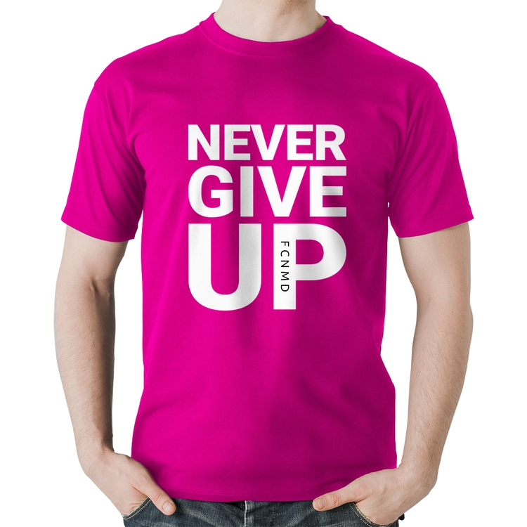 Camiseta Algodão Never give up - Rosa