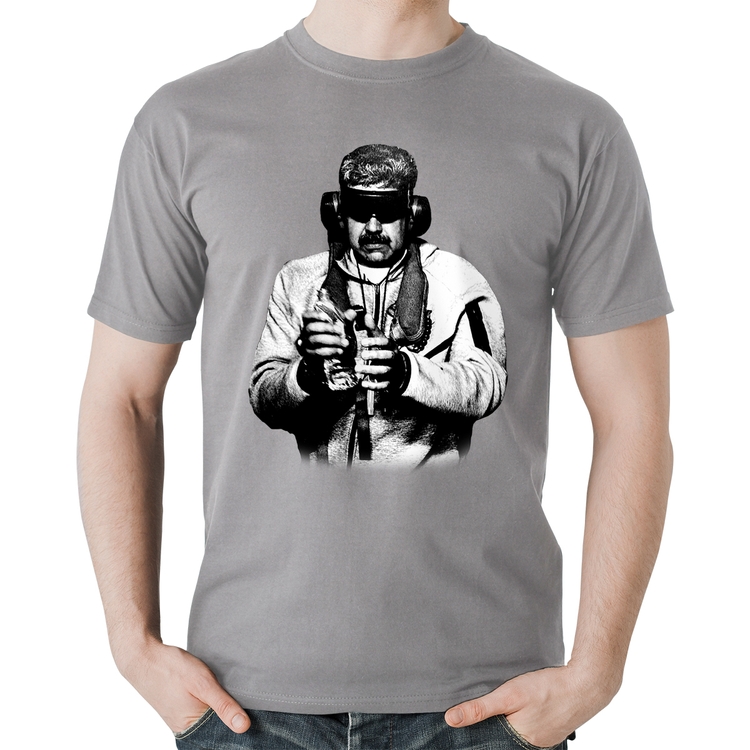 Camiseta Algodão Nicolás Maduro Preso - Cinza