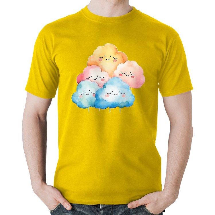 Camiseta Algodão Nuvens Felizes - Amarela
