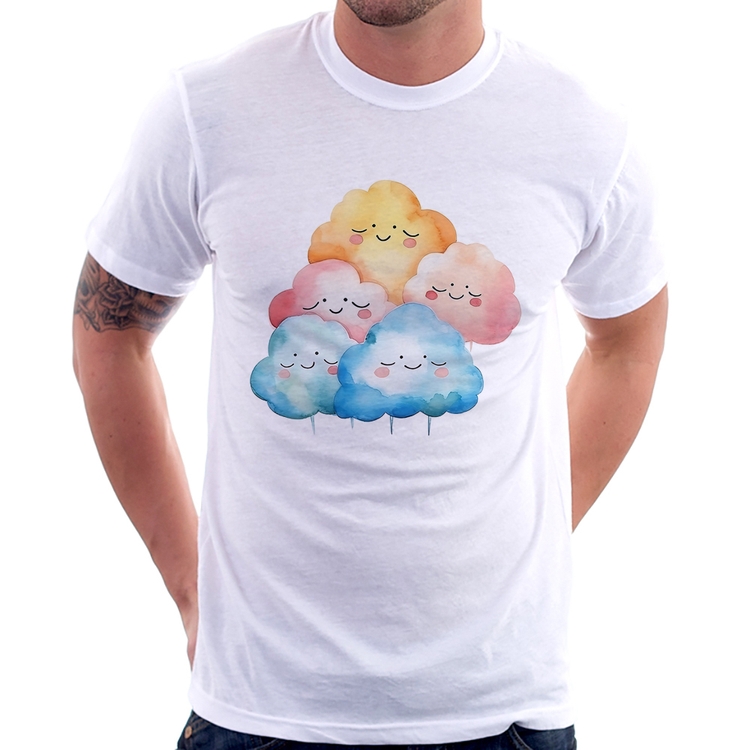 Camiseta Nuvens Felizes