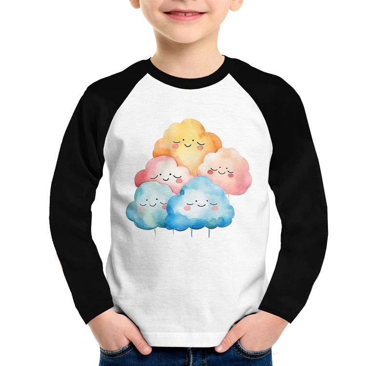 Camiseta Raglan Infantil Nuvens Felizes Manga Longa