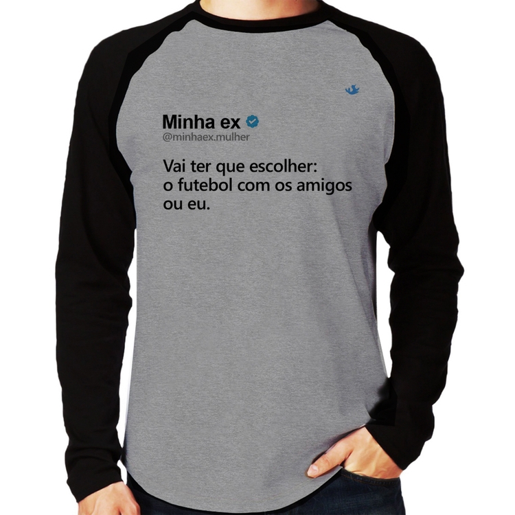 Camiseta Raglan O futebol ou eu Manga Longa - Cinza/Preto