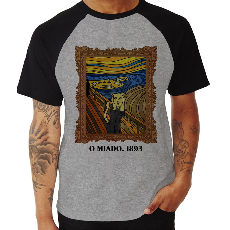 Camiseta Raglan O miado, 1893 - Cinza/Preto