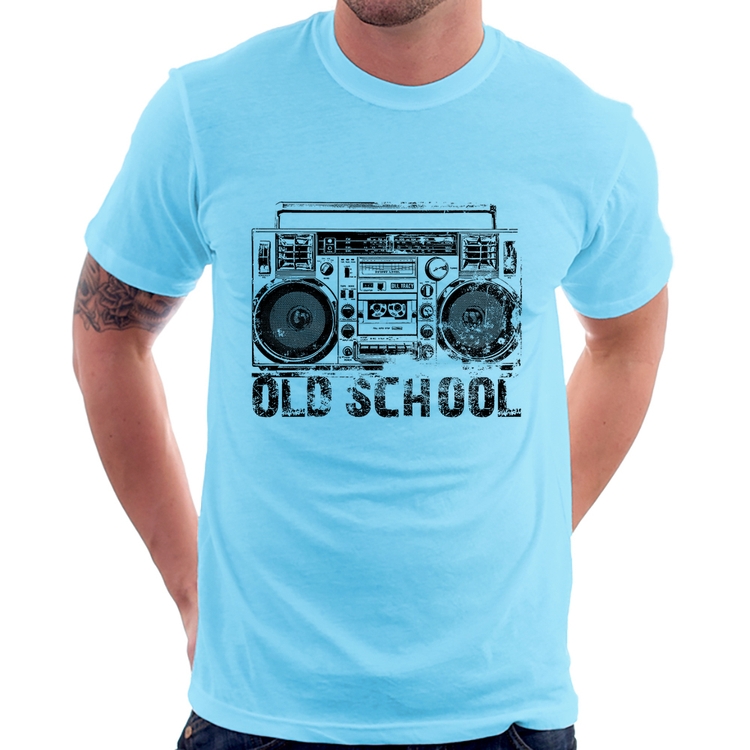 Camiseta Old School Boombox - Azul Bebê