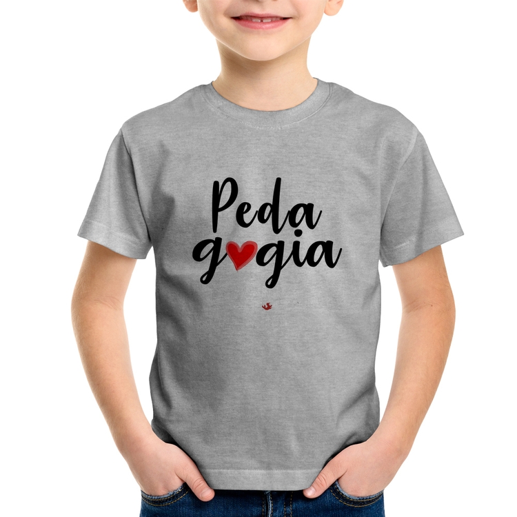 Camiseta Infantil Pedagogia por amor - Cinza