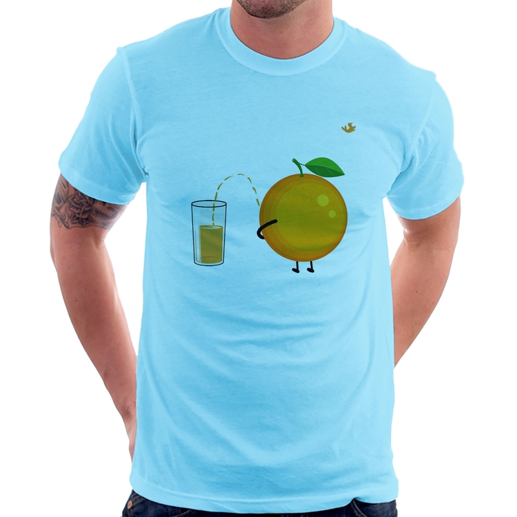 Camiseta Peeing Orange - Azul Bebê