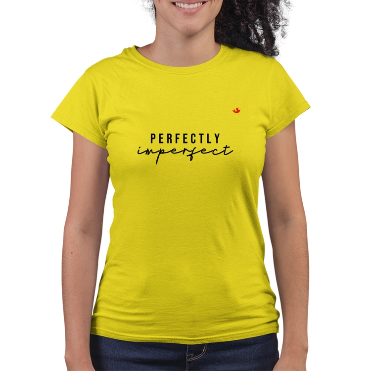 Baby Look Quality Perfectly Imperfect - Amarelo Canário