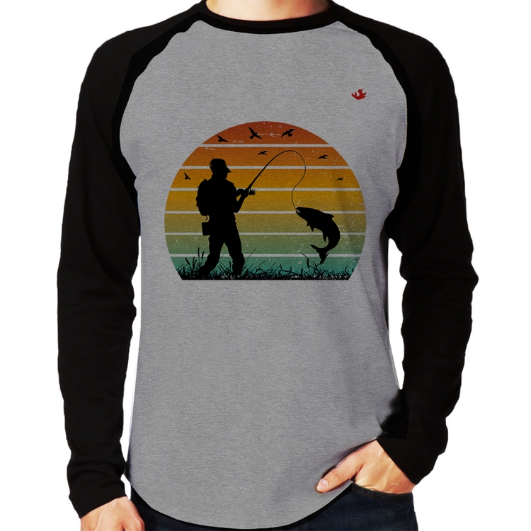 Camiseta Raglan Pescaria Vintage Sunset Manga Longa - Cinza/Preto