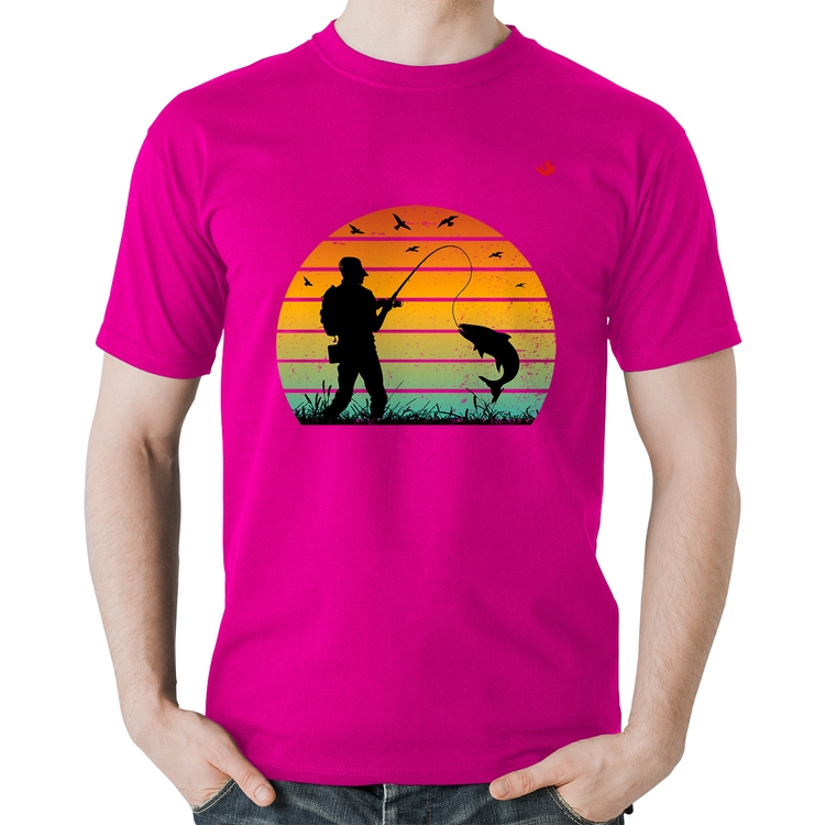 Camiseta Algodão Pescaria Vintage Sunset - Rosa