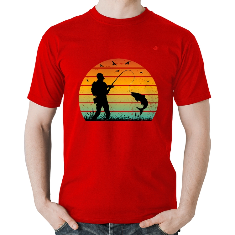 Camiseta Algodão Pescaria Vintage Sunset - Vermelha